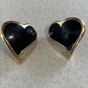 Allison Reed heart shaped earrings